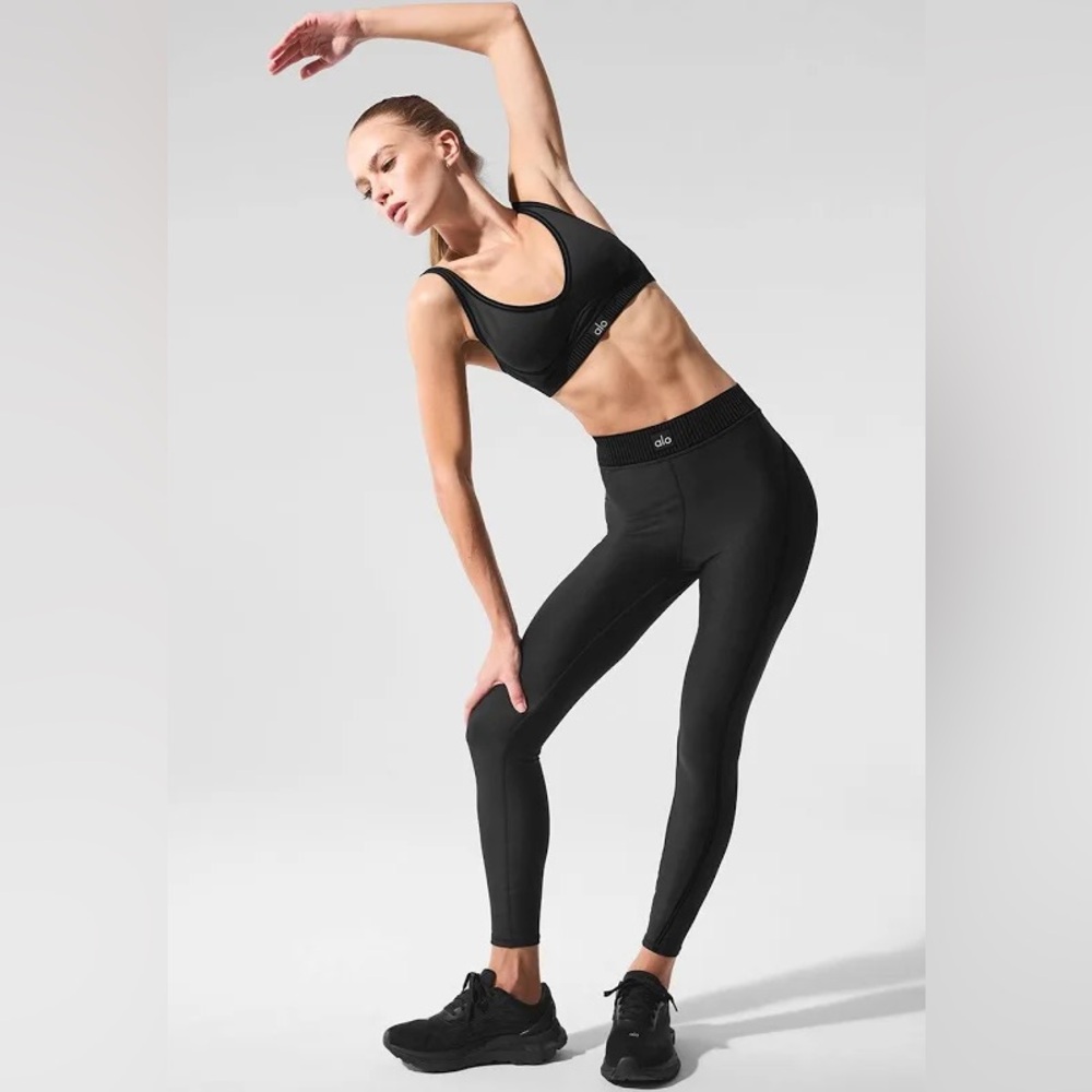 ALO Yoga 7/8 Airlift Line Up Leggings